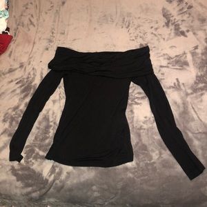 Forever 21 black long sleeve off shoulder shirt